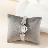 Isla - Oval Vintage Watch