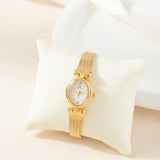 Isla - Oval Vintage Watch