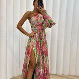 Whitney - Elegant and Flowing Dress