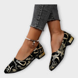 Hazel - Elegant Ballet Flats with Sophisticated Details