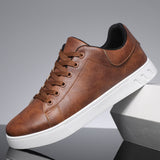 Leo - Timeless Sneakers
