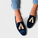 Quinnlyn - Vintage-Inspired Fringe Loafers
