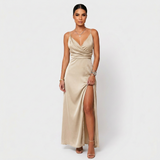 Mia - Elegant Maxi Dress